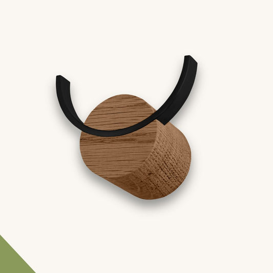 Wandhaken DEER Eiche Walnuss-Optik und Stahl von Covea Nest.